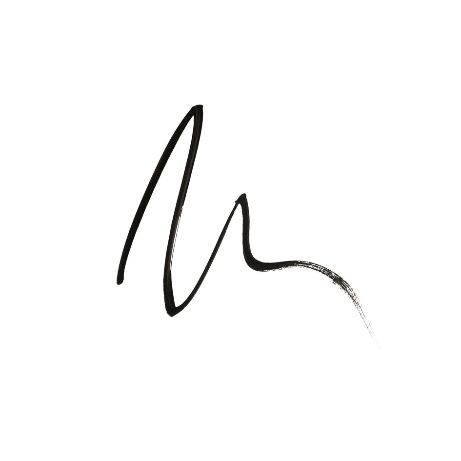 EYELINER IN PENNA
EYES ON FLEEK