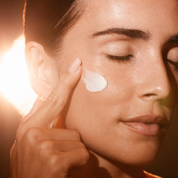 MESAUDA BEAUTY
CREMA VISO LUMISHEEN™ ALLA VITAMINA C