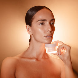 MESAUDA BEAUTY
CREMA VISO LUMISHEEN™ ALLA VITAMINA C