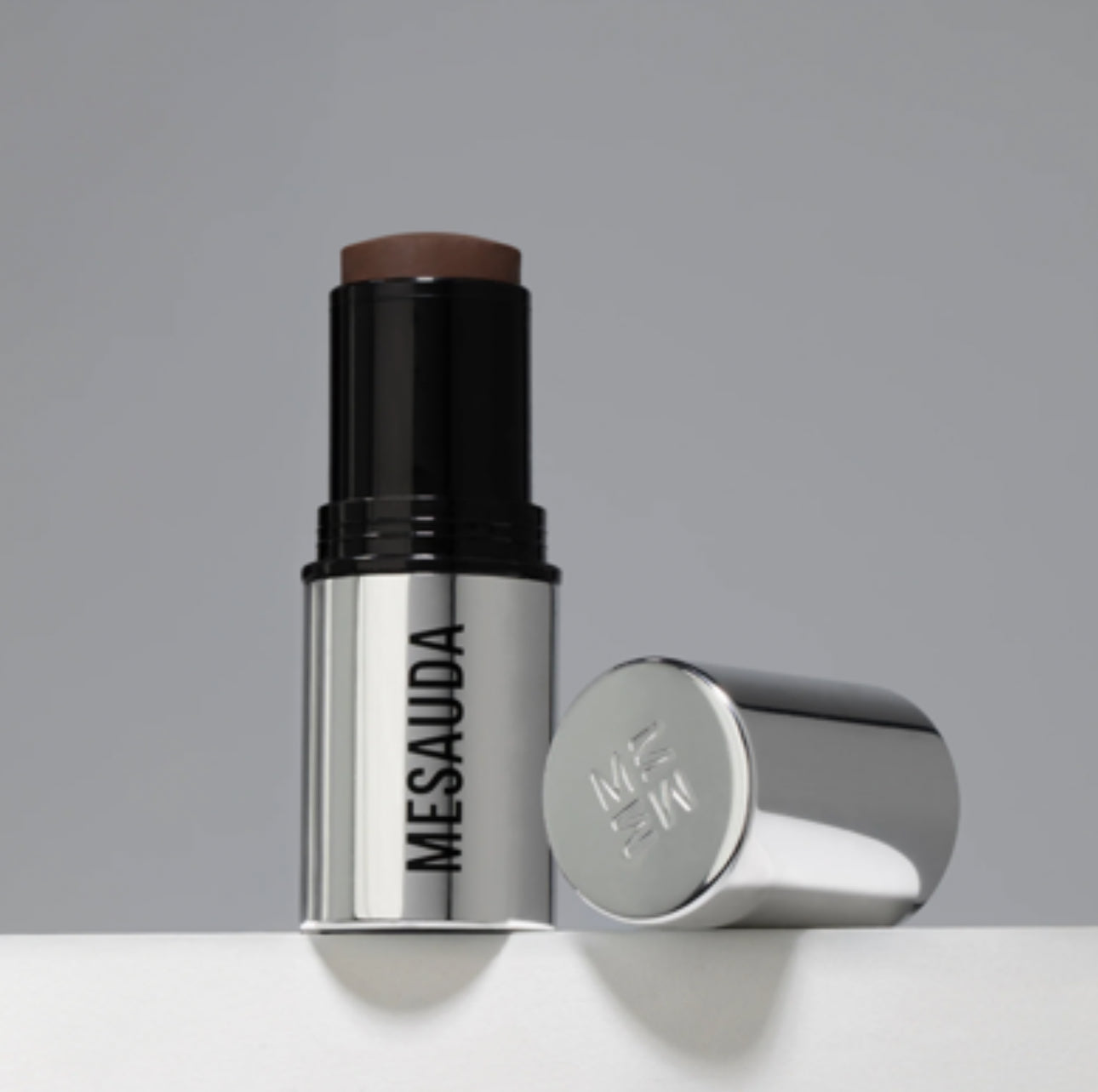 CONTOUR STICK
THE MOOD CONTRAST