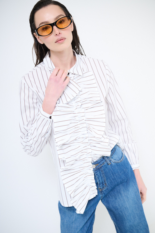 Camicia rigata con maxi volant