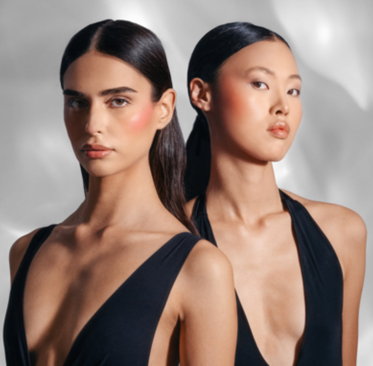 ILLUMINANTE LIQUIDO
FLUSH OF LIGHT™