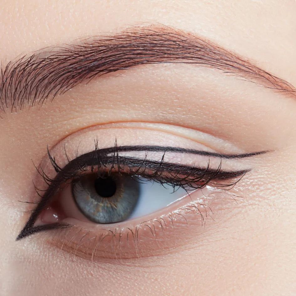 EYELINER GRAFICO
﻿INK LINER