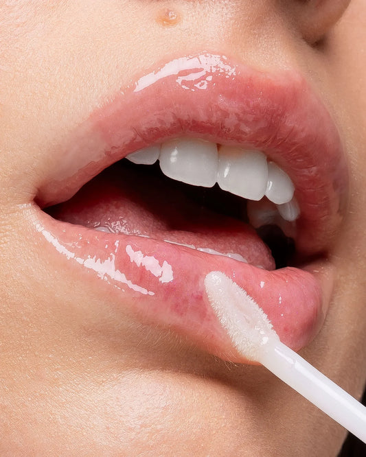 MORE PLUMP – Tripeptide lip plumper