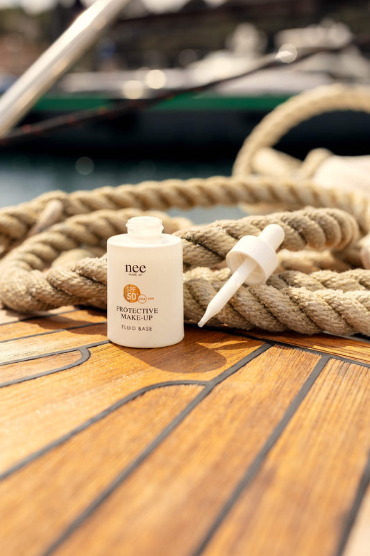 BASE FLUIDA "FLUID BASE SPF 50+"