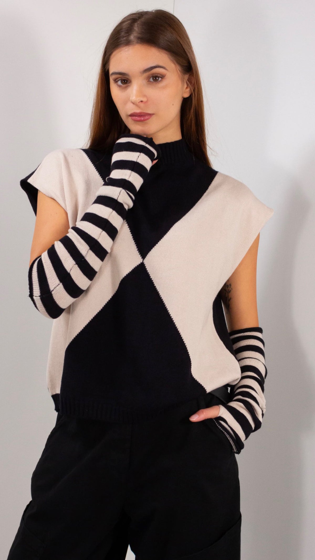 GILET ROMBI + MANICOTTI