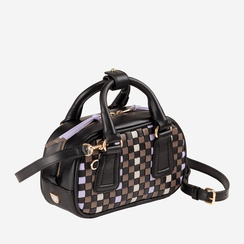 Allegra
Mini bag in pelle intrecciata