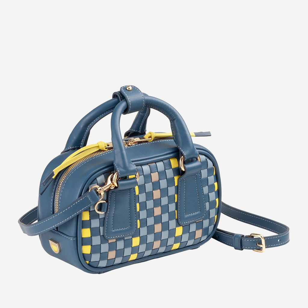 Allegra
Mini bag in pelle intrecciata