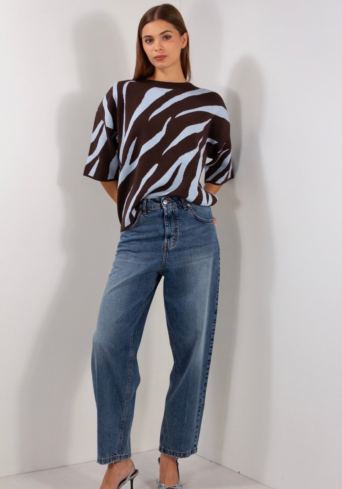 JEANS MOMFIT LAVAGGIO MEDIO