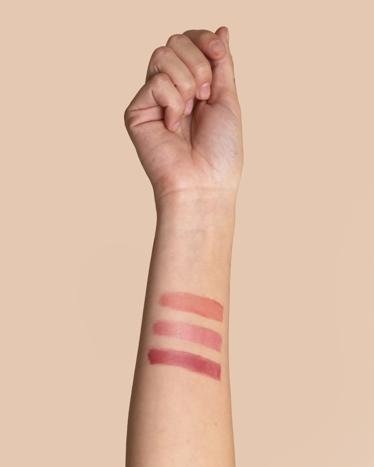 EASY BLUSH – Hyaluronic liquid blush