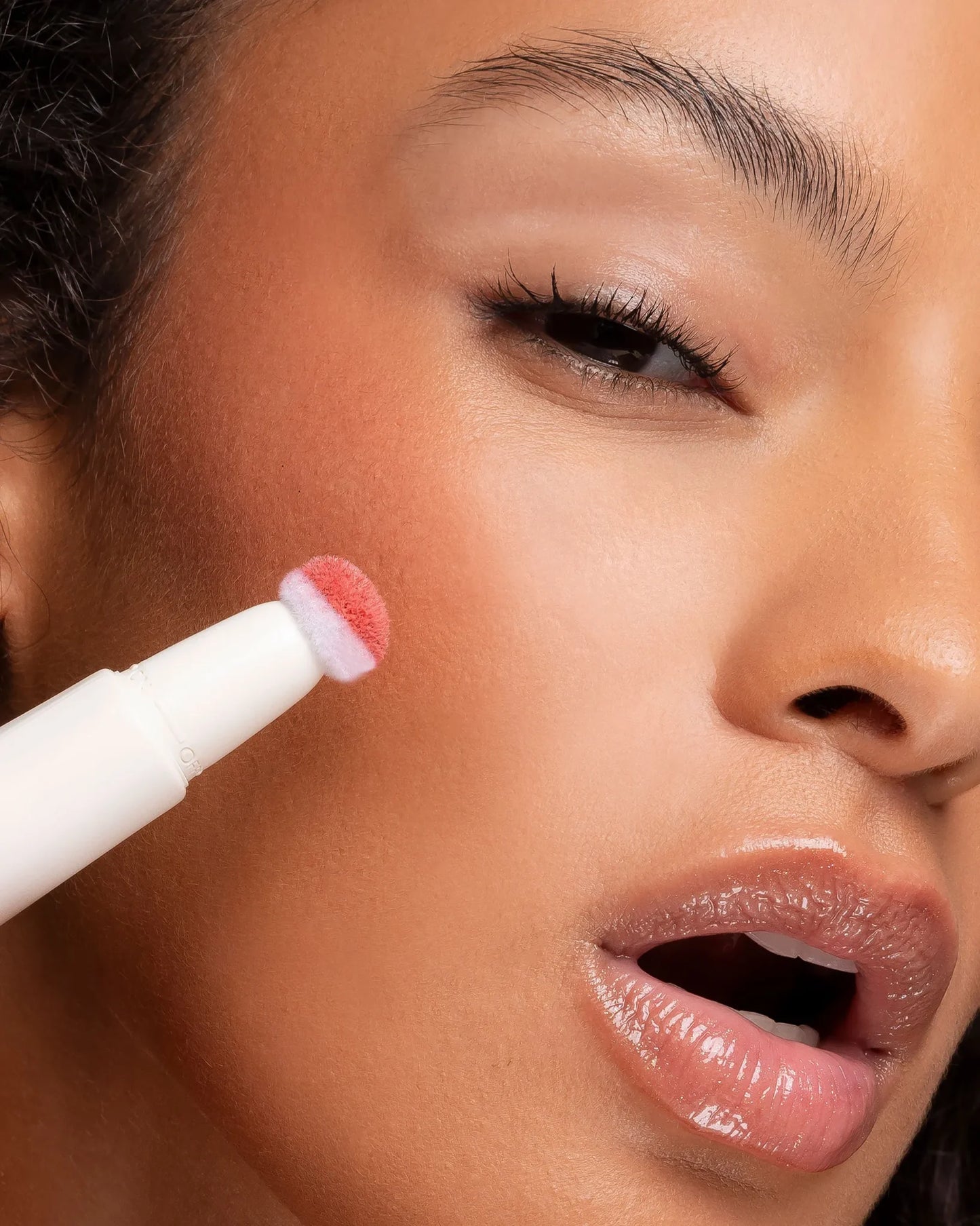 EASY BLUSH – Hyaluronic liquid blush