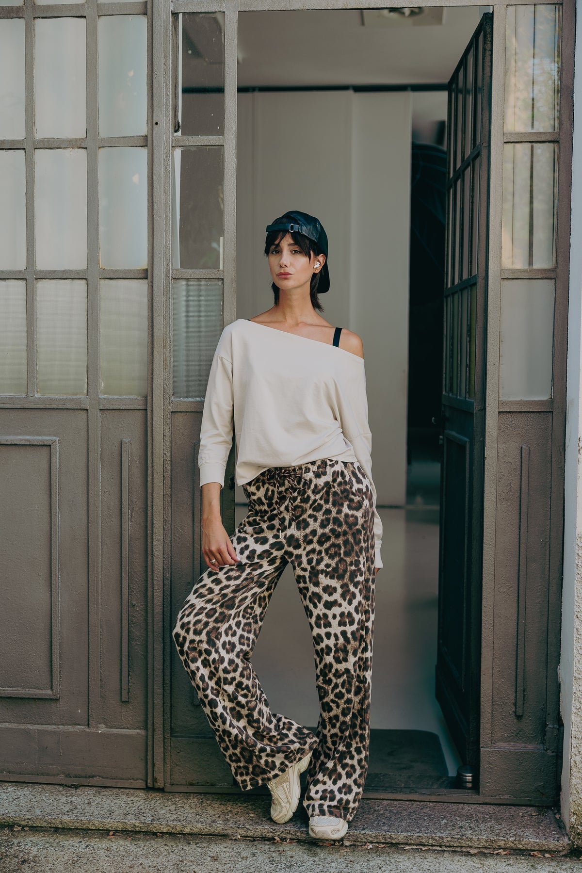 PANTALONE FELPA MIKA MAKU LARGO