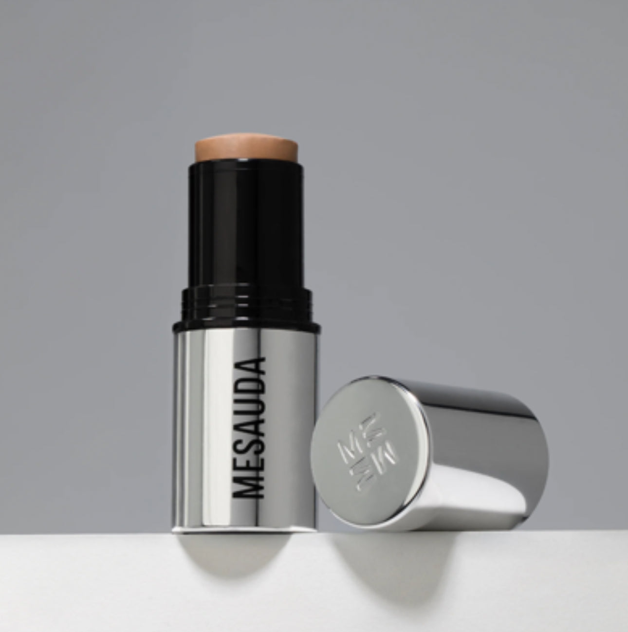 CONTOUR STICK
THE MOOD CONTRAST