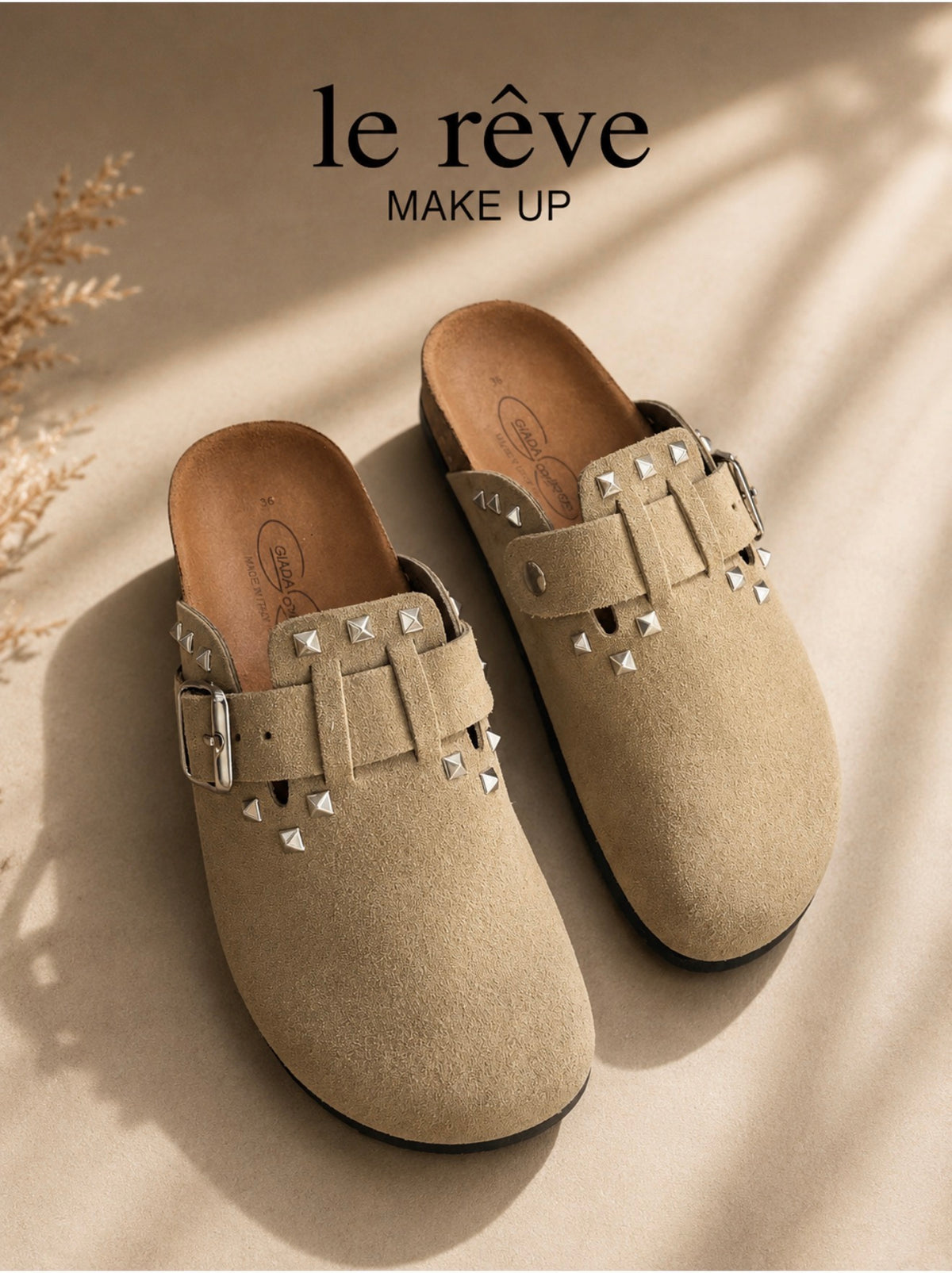CLOG IN SUEDE CON BORCHIE E FIBBIA