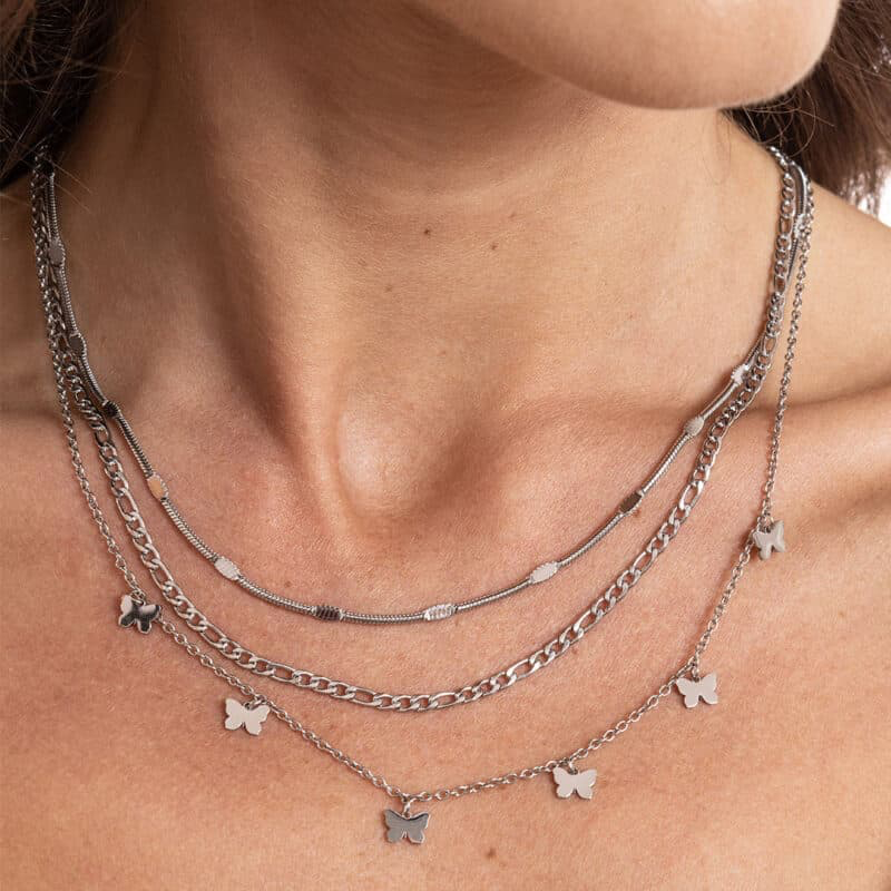 COLLANA TRIPLO FILO CON FARFALLE