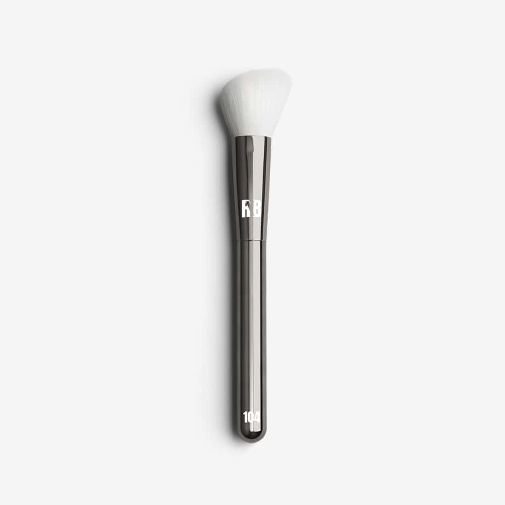 GLOW UP BLENDING POWDER BRUSH 104 – PENNELLO PER BLUSH E BRONZE